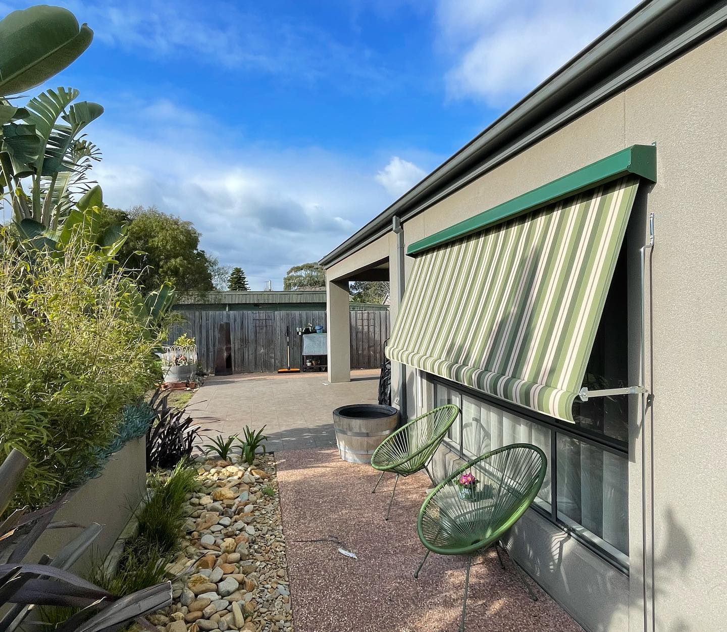 Quality awnings Geelong Blinds With An Edge